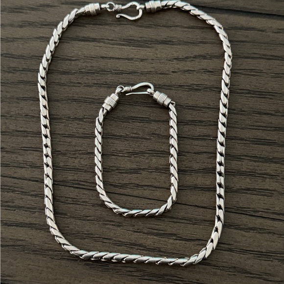 Elegant Bali 925 Women's Jewelry Set Necklace 16.25” Bracelet 7” - Picture 4 of 9